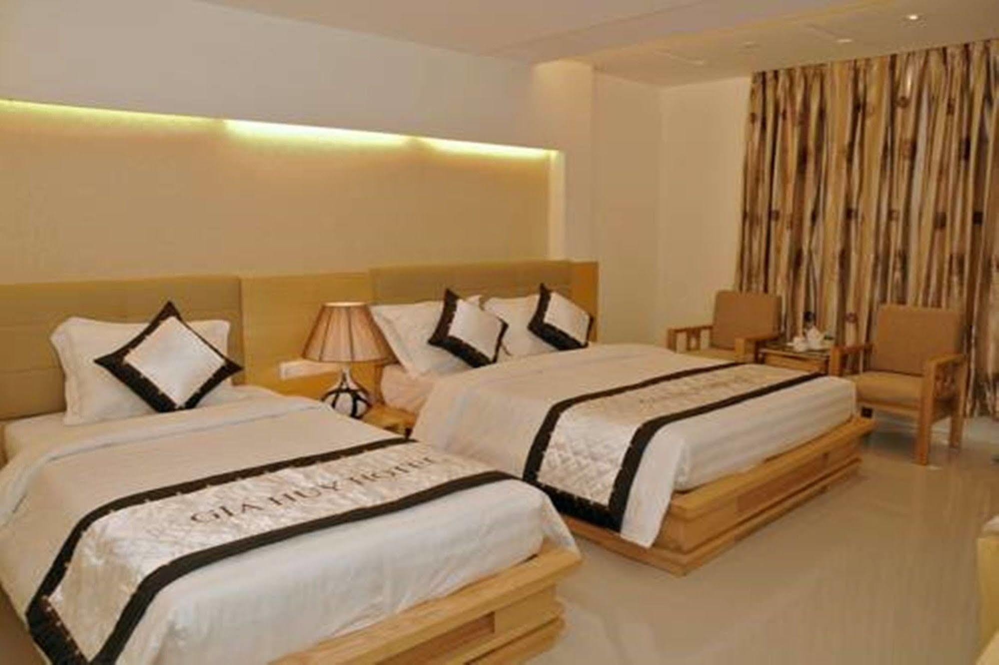 Gia Huy Hotel Ho Chi Minh-stad Buitenkant foto